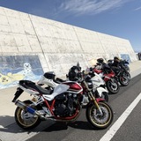 ミドルエッジ×ライドオンツーリングクラブサークル